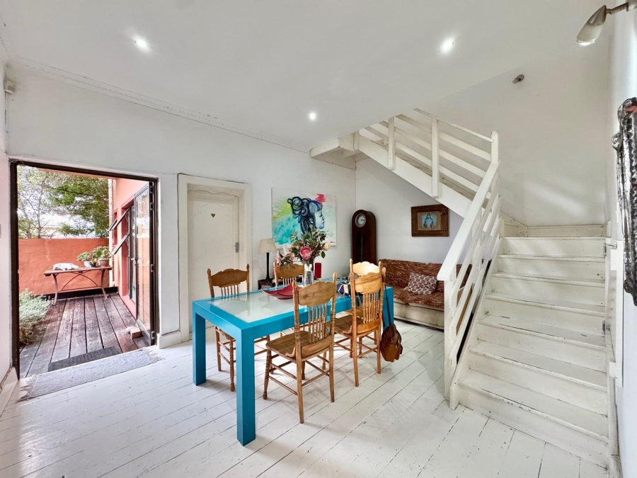 6 Bedroom Property for Sale in Walmer Estate Western Cape